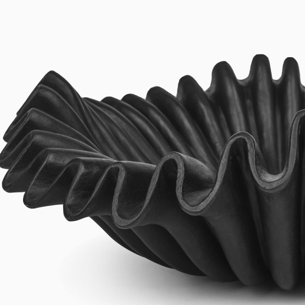 Black Ruffle marble Urli / Bowl - Image 3