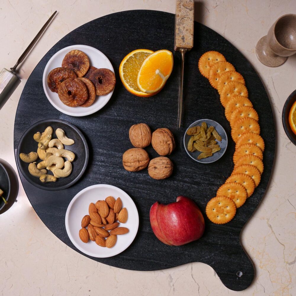 Black Marble Round Platter with Handle - Image 2